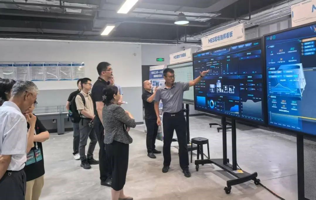 企業(yè)家校友助力本科教學(xué)再出發(fā) 《制造工程管理基礎(chǔ)》課程第二季圓滿收官